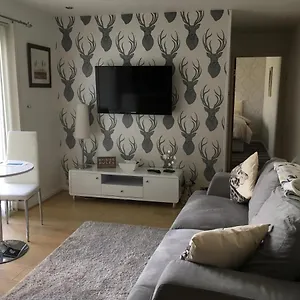 Bed & Breakfast 2 Redmoss Walk, Aberdeen